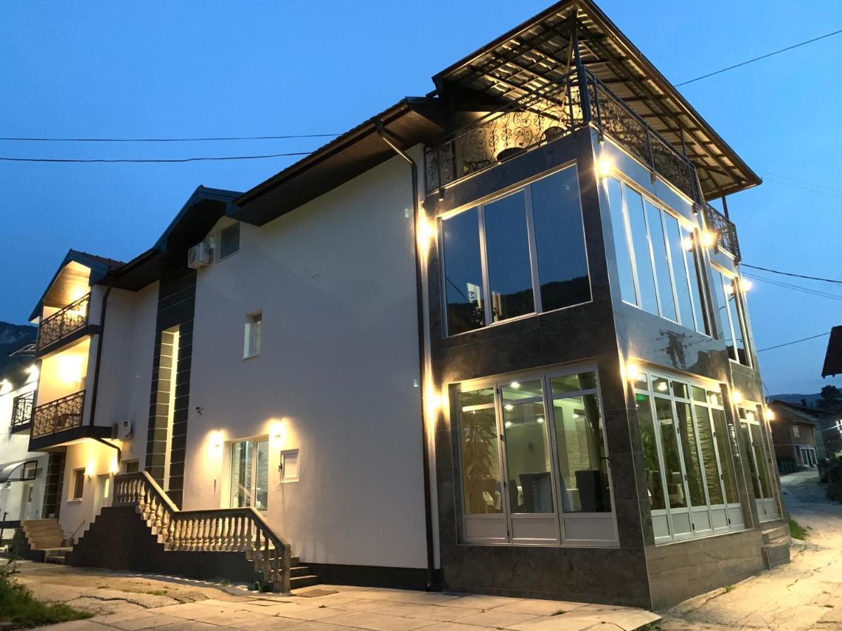 Bed and Breakfast Prenociste & Restoran - Kasic Brodarevo Exteriér fotografie